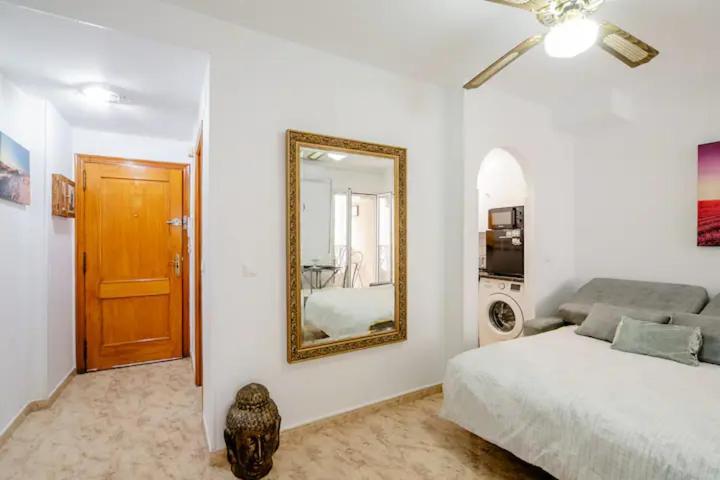 Apartamento Inteiro Acolhedor Perto Da Praia Torrevieja Zewnętrze zdjęcie