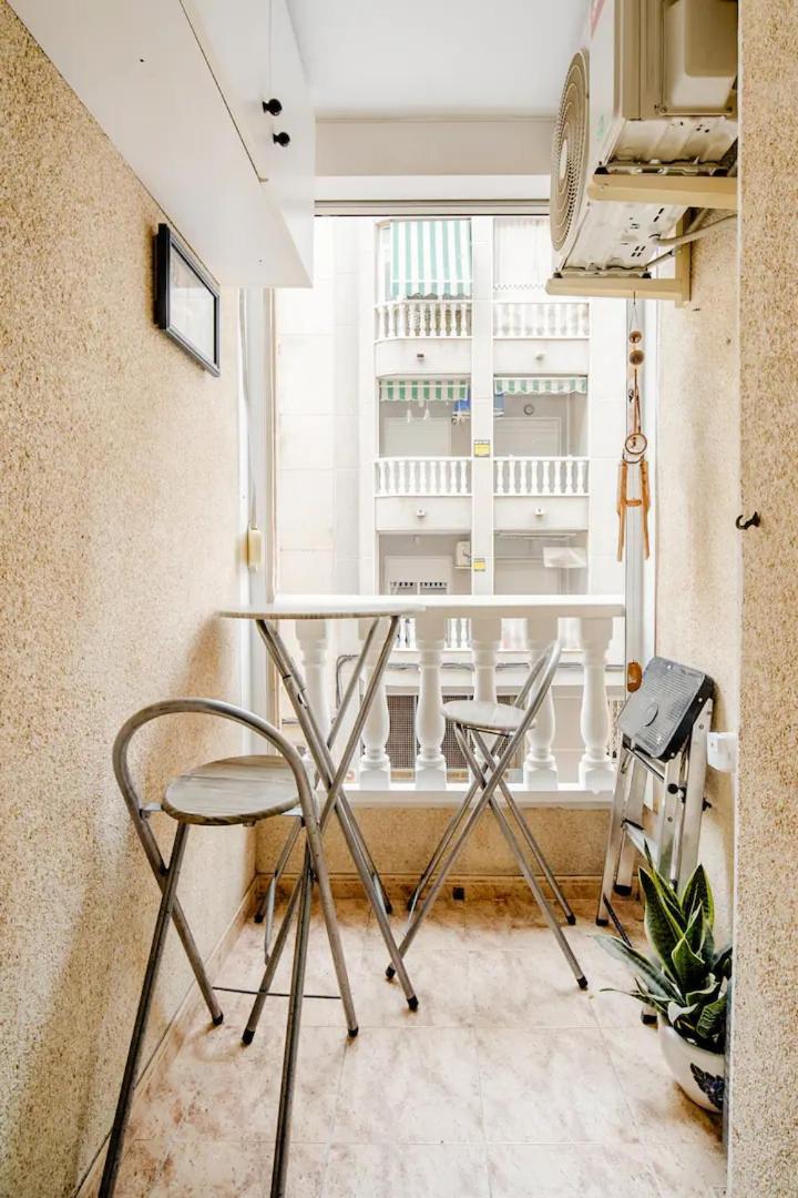 Apartamento Inteiro Acolhedor Perto Da Praia Torrevieja Zewnętrze zdjęcie